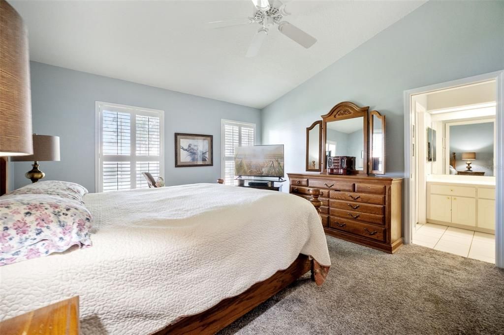 For Sale: $309,500 (3 beds, 2 baths, 2023 Square Feet)