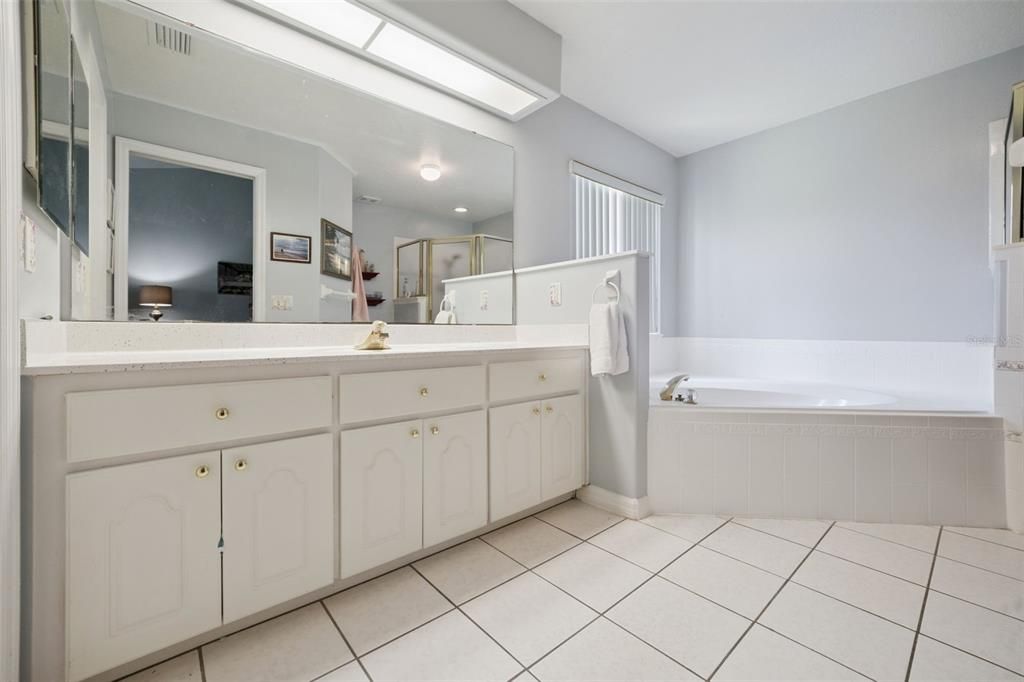 For Sale: $309,500 (3 beds, 2 baths, 2023 Square Feet)