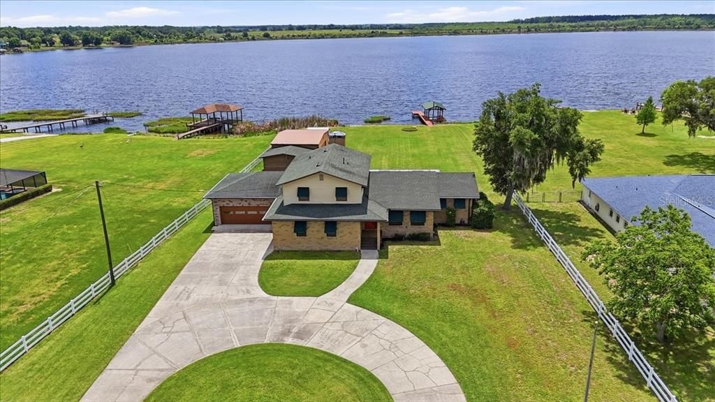 For Sale: $749,900 (4 beds, 3 baths, 3269 Square Feet)