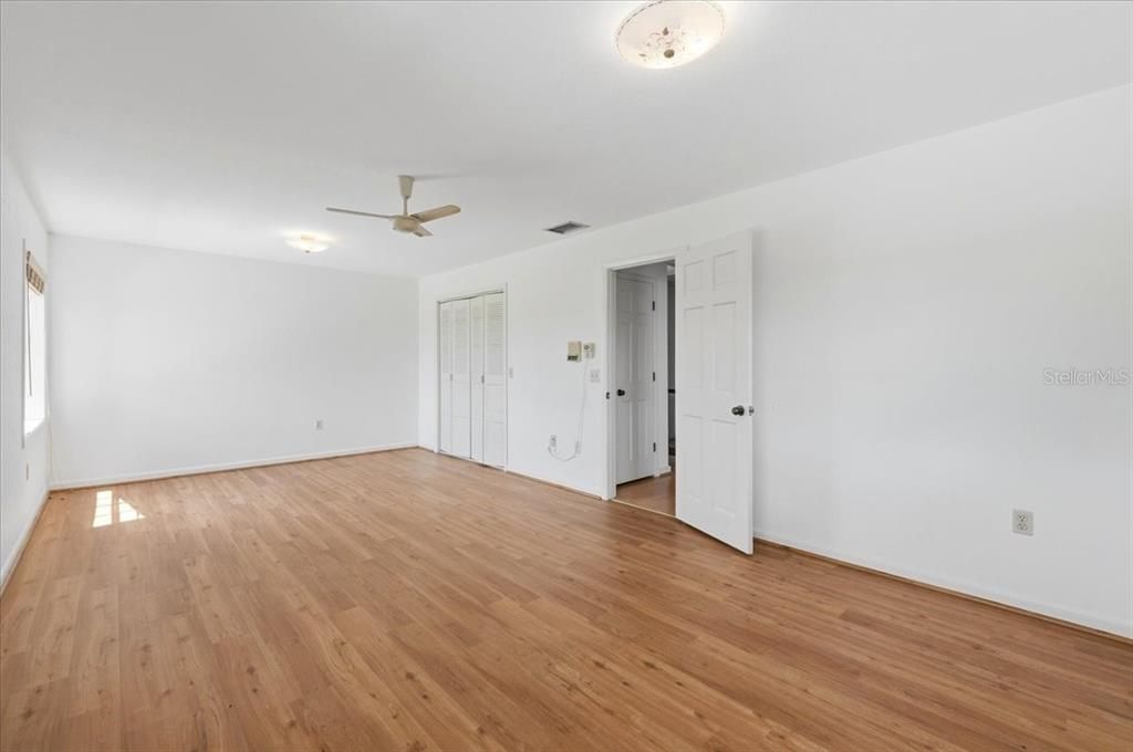 For Sale: $749,900 (4 beds, 3 baths, 3269 Square Feet)
