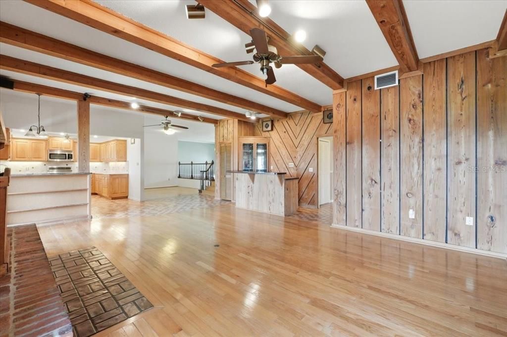 For Sale: $749,900 (4 beds, 3 baths, 3269 Square Feet)