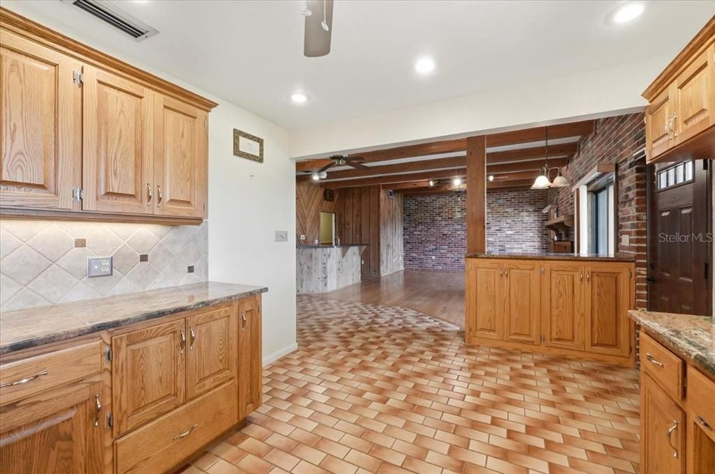 For Sale: $749,900 (4 beds, 3 baths, 3269 Square Feet)