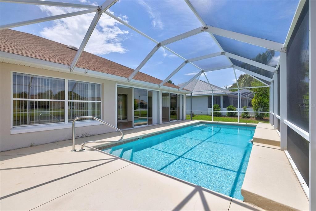 For Sale: $529,900 (3 beds, 2 baths, 1796 Square Feet)