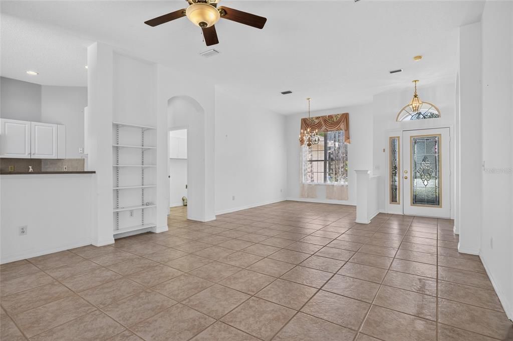 For Sale: $529,900 (3 beds, 2 baths, 1796 Square Feet)