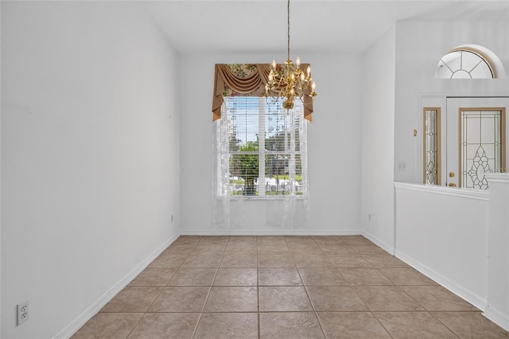 For Sale: $529,900 (3 beds, 2 baths, 1796 Square Feet)