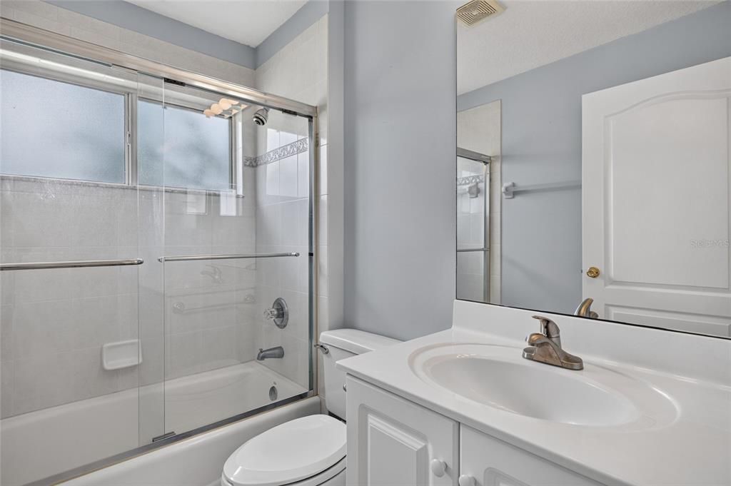 For Sale: $529,900 (3 beds, 2 baths, 1796 Square Feet)
