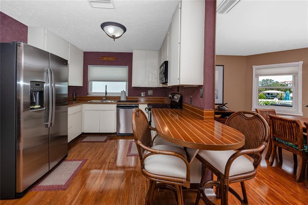 For Sale: $774,000 (3 beds, 2 baths, 1912 Square Feet)