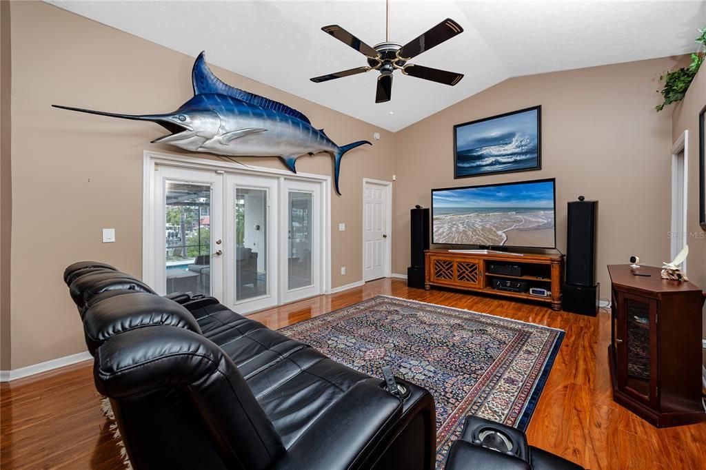 For Sale: $774,000 (3 beds, 2 baths, 1912 Square Feet)