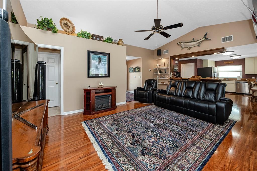 For Sale: $774,000 (3 beds, 2 baths, 1912 Square Feet)