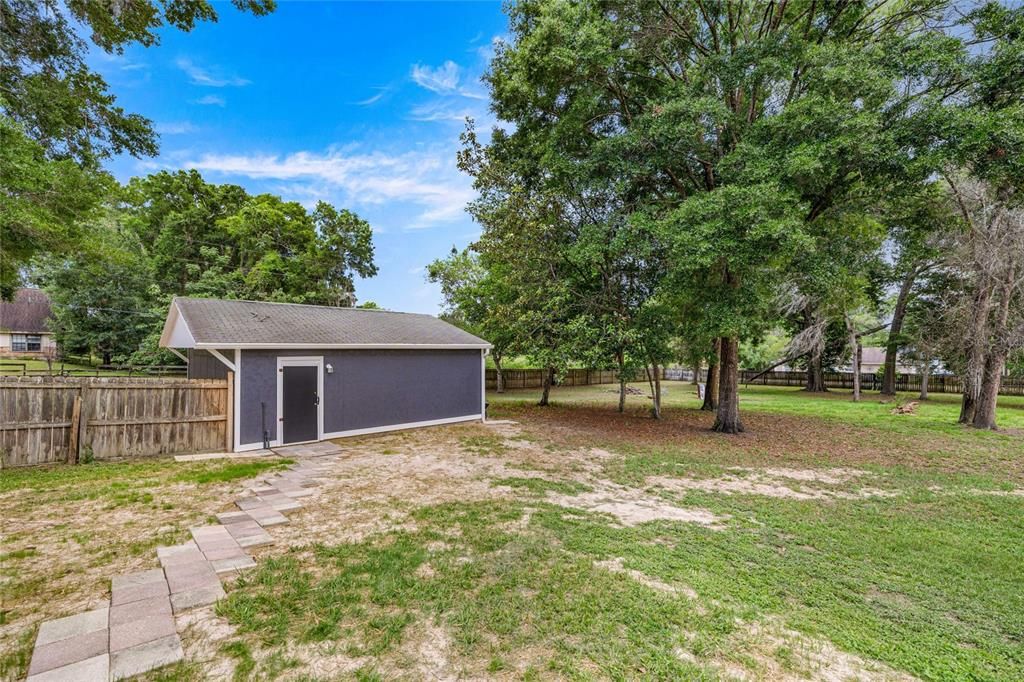 For Sale: $329,898 (3 beds, 2 baths, 1687 Square Feet)