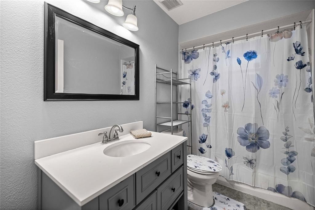 For Sale: $329,898 (3 beds, 2 baths, 1687 Square Feet)