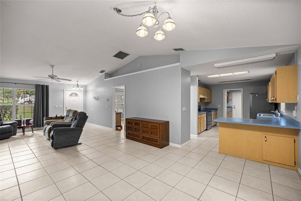 For Sale: $329,898 (3 beds, 2 baths, 1687 Square Feet)