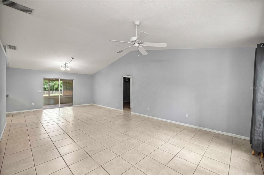 For Sale: $329,898 (3 beds, 2 baths, 1687 Square Feet)