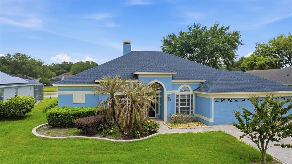 For Sale: $749,900 (4 beds, 3 baths, 2529 Square Feet)