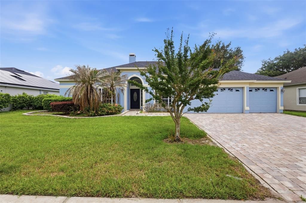 For Sale: $749,900 (4 beds, 3 baths, 2529 Square Feet)