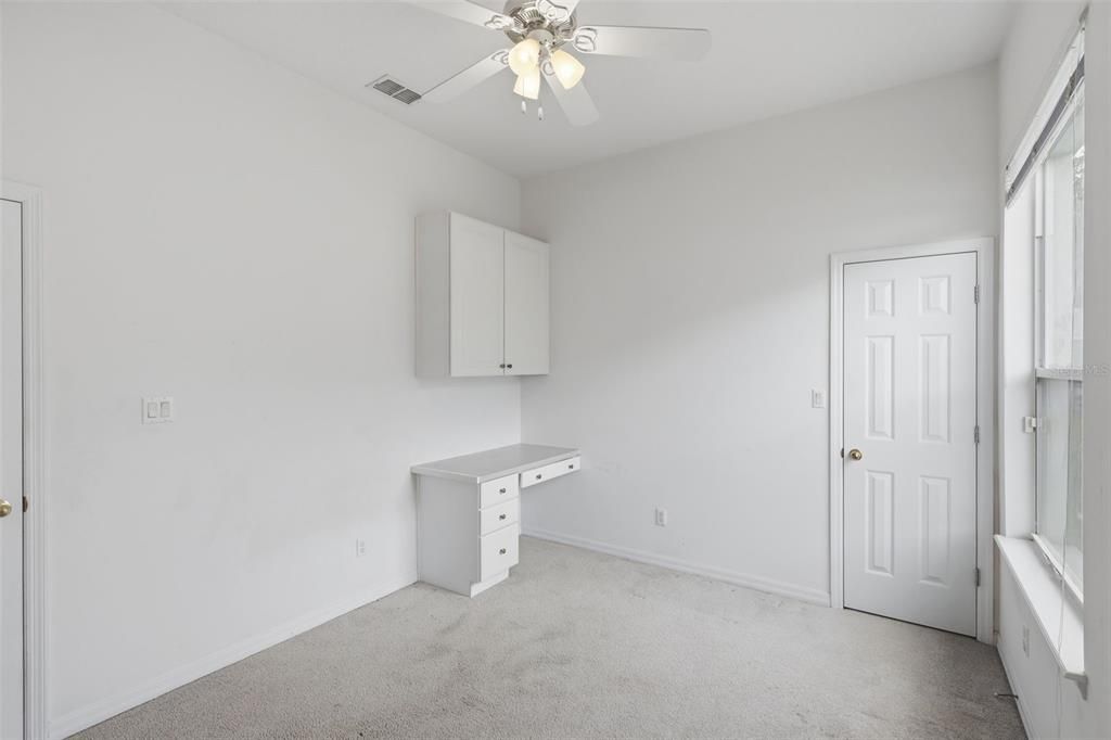 For Sale: $749,900 (4 beds, 3 baths, 2529 Square Feet)