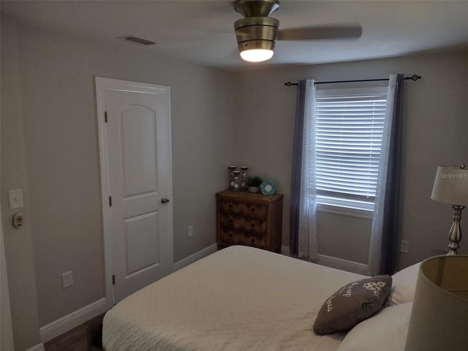 For Sale: $555,000 (3 beds, 2 baths, 1440 Square Feet)