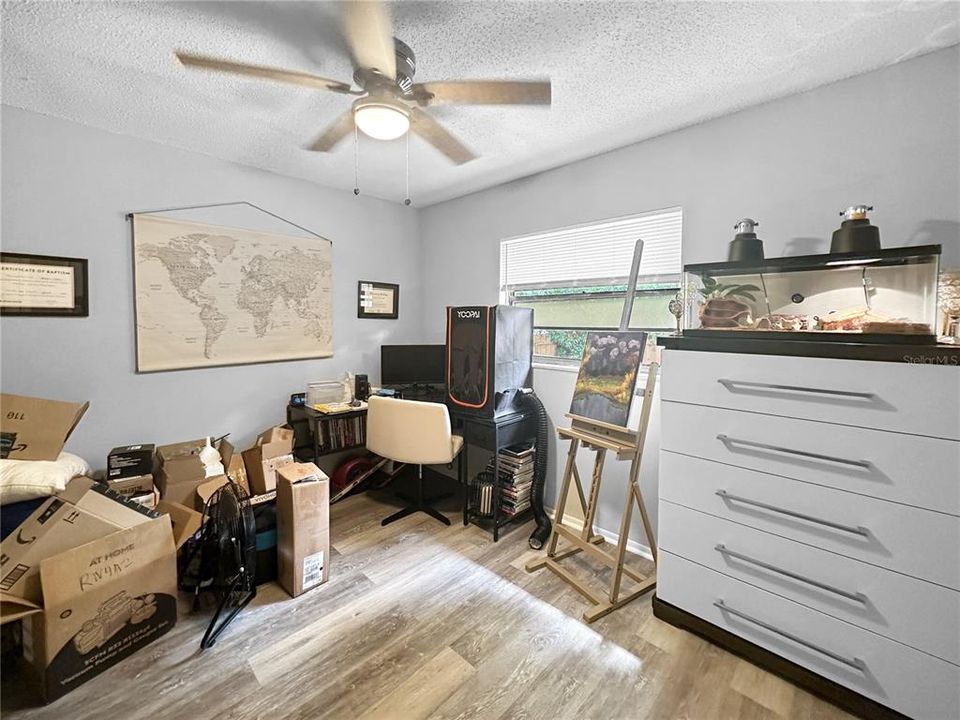 For Rent: $1,420 (2 beds, 1 baths, 780 Square Feet)