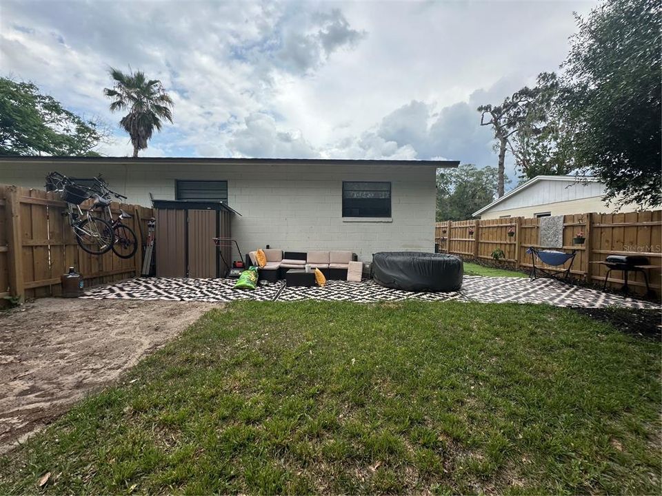 For Rent: $1,420 (2 beds, 1 baths, 780 Square Feet)