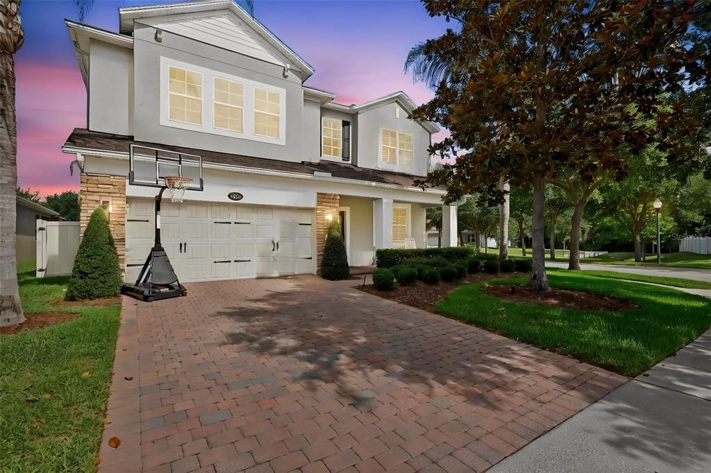 Active With Contract: $850,000 (5 beds, 5 baths, 3716 Square Feet)