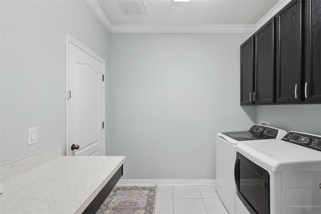 Active With Contract: $850,000 (5 beds, 5 baths, 3716 Square Feet)