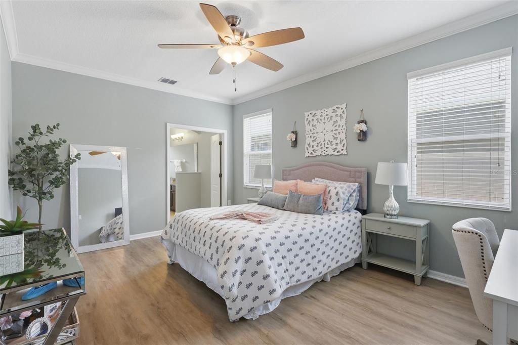 Active With Contract: $850,000 (5 beds, 5 baths, 3716 Square Feet)