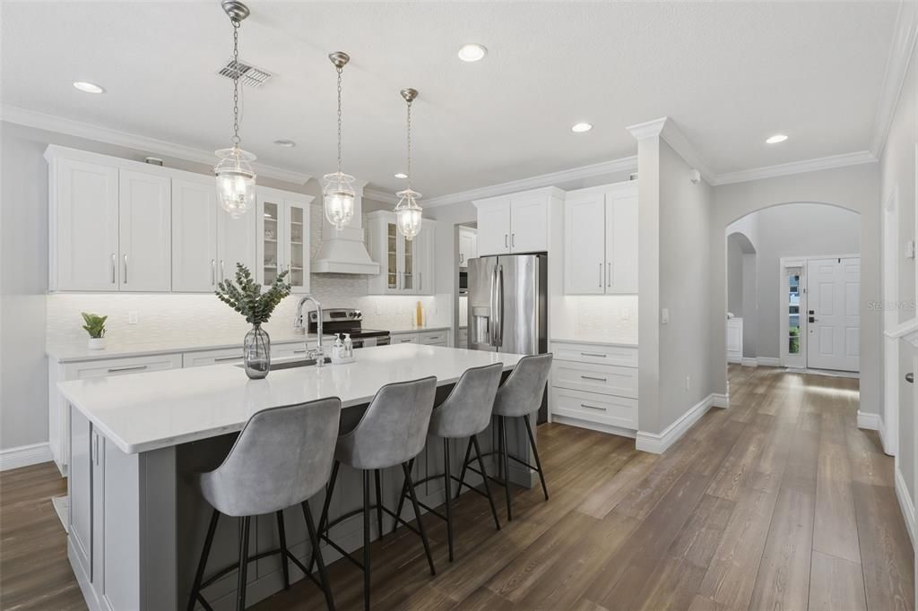 Active With Contract: $850,000 (5 beds, 5 baths, 3716 Square Feet)