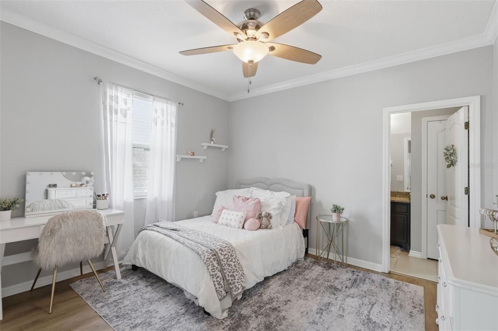 Active With Contract: $850,000 (5 beds, 5 baths, 3716 Square Feet)