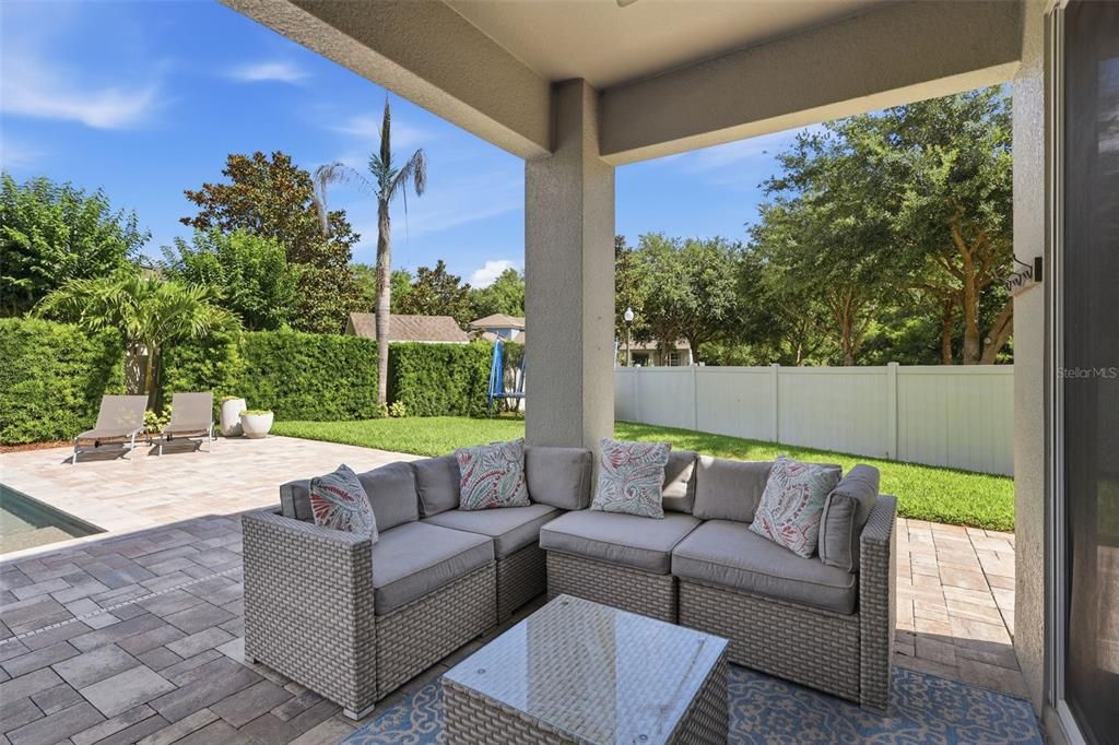 Active With Contract: $850,000 (5 beds, 5 baths, 3716 Square Feet)