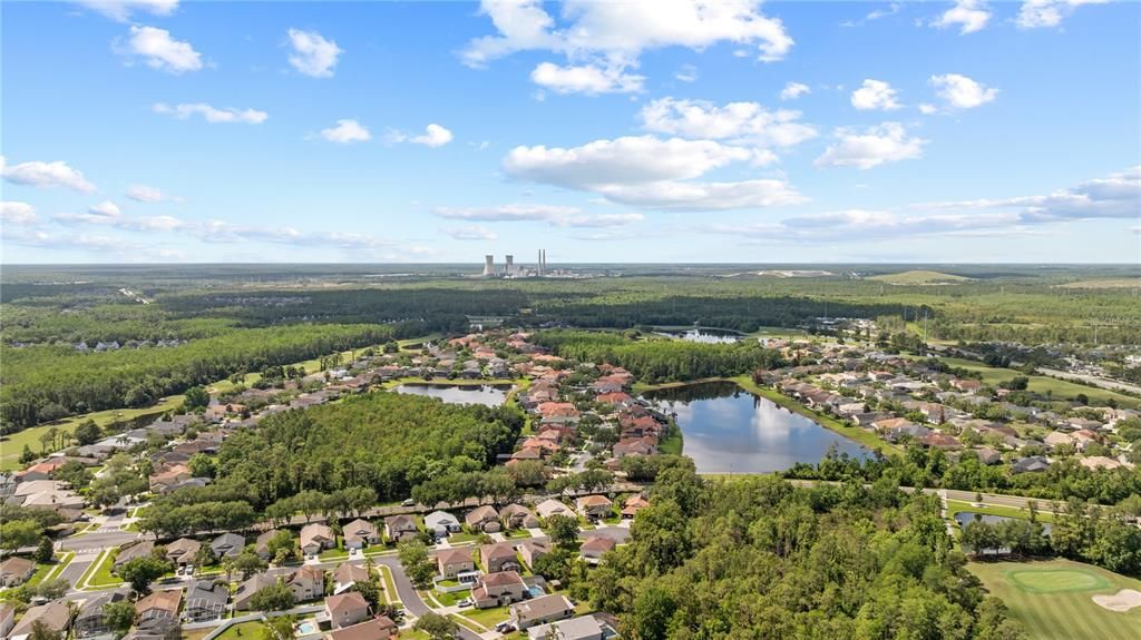 Под контрактом: $715,000 (4 спален, 3 ванн, 2513 Квадратных фут)
