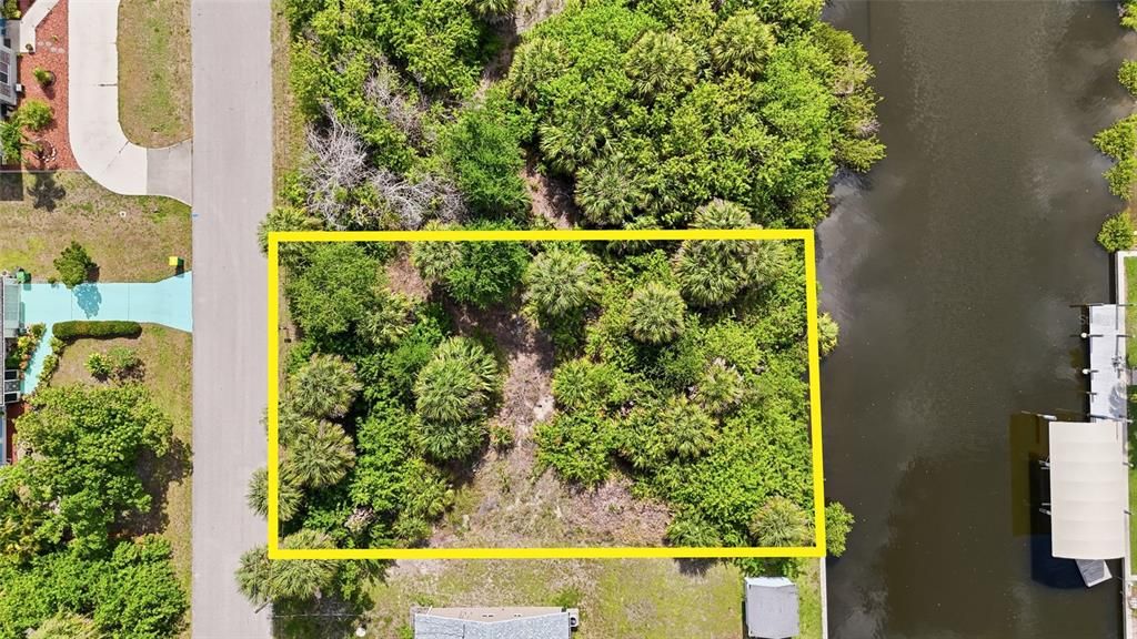 待售: $95,000 (0.23 acres)