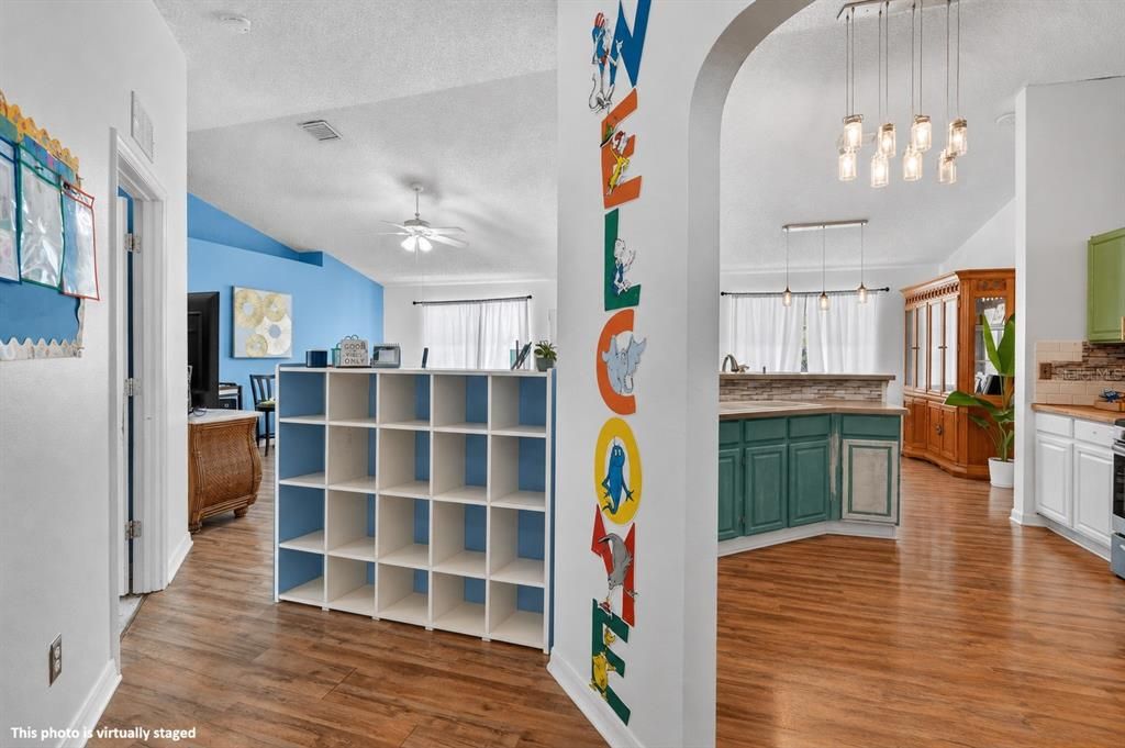 For Sale: $299,000 (3 beds, 2 baths, 1770 Square Feet)