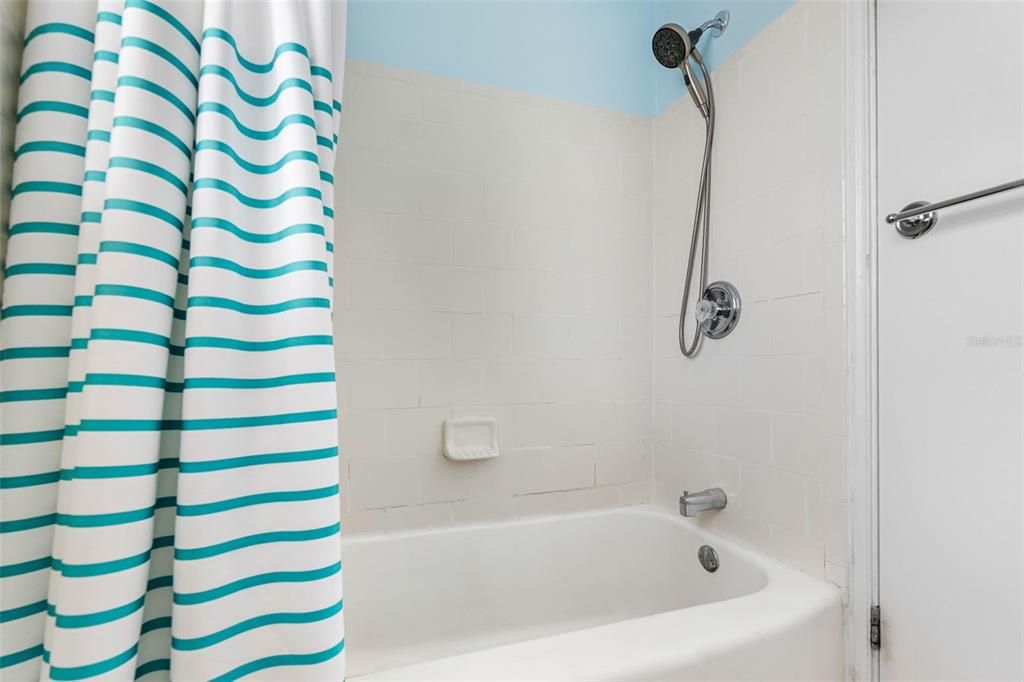 For Sale: $220,000 (0 beds, 1 baths, 310 Square Feet)