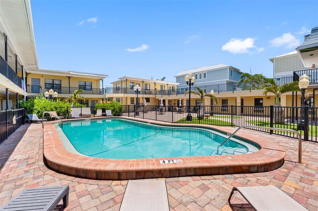 For Sale: $220,000 (0 beds, 1 baths, 310 Square Feet)