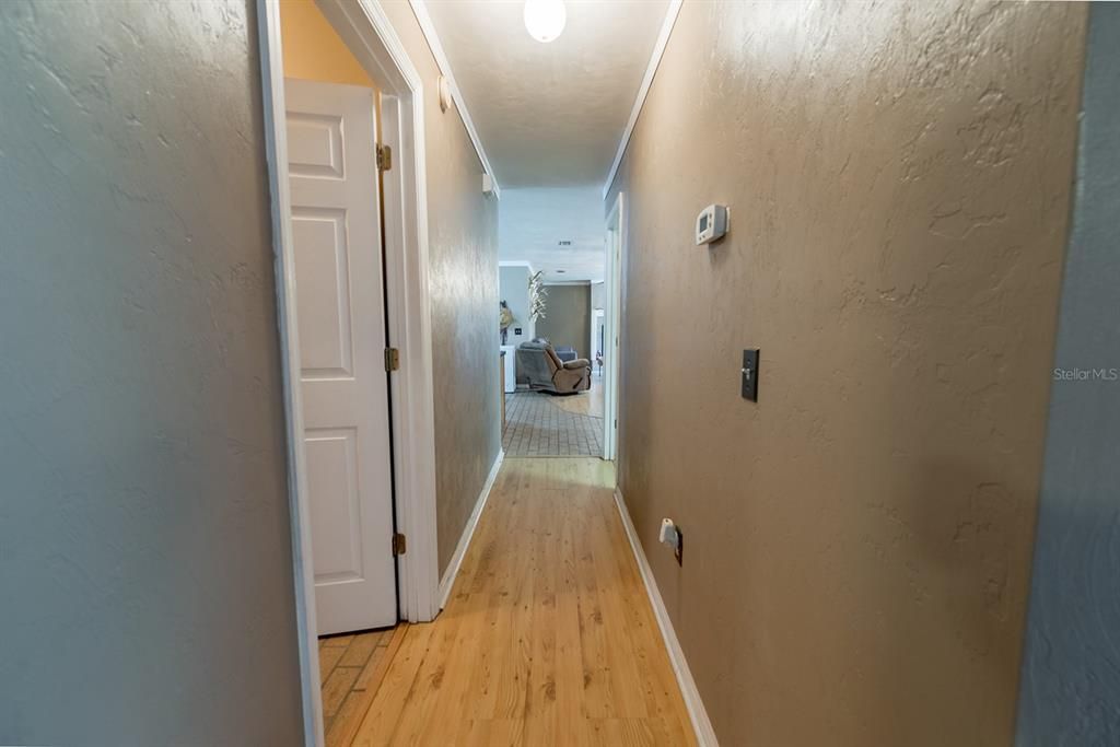 For Sale: $417,000 (3 beds, 2 baths, 1968 Square Feet)