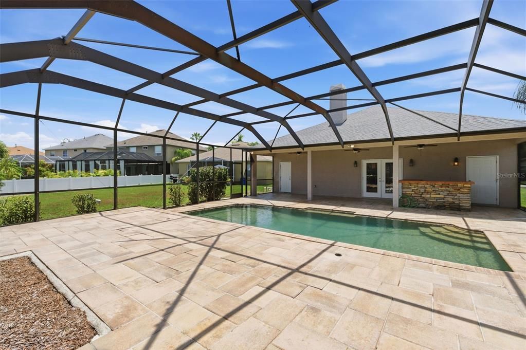 En Venta: $599,900 (6 camas, 3 baños, 2508 Pies cuadrados)