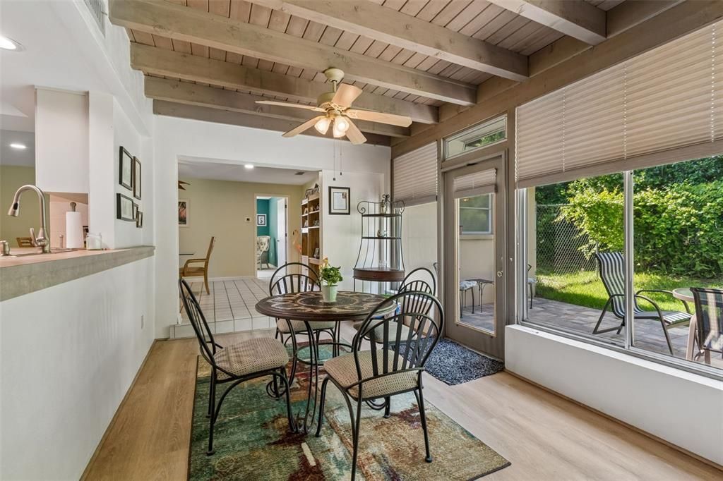 For Sale: $549,000 (3 beds, 2 baths, 1750 Square Feet)