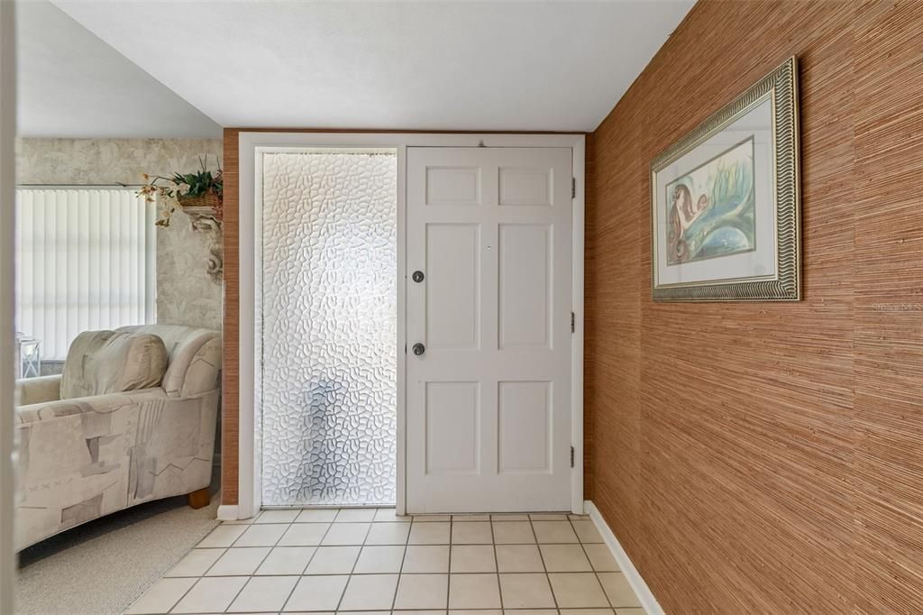 For Sale: $549,000 (3 beds, 2 baths, 1750 Square Feet)