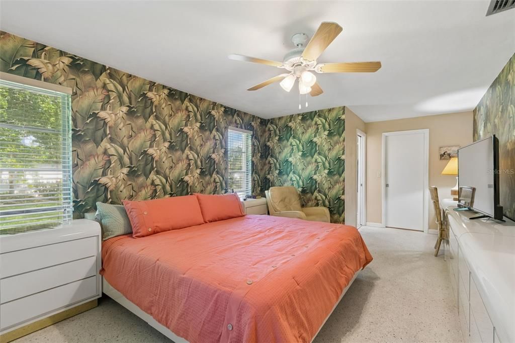 For Sale: $549,000 (3 beds, 2 baths, 1750 Square Feet)