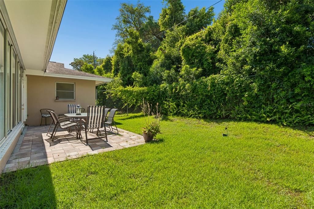 For Sale: $549,000 (3 beds, 2 baths, 1750 Square Feet)