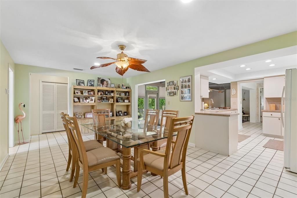 For Sale: $549,000 (3 beds, 2 baths, 1750 Square Feet)