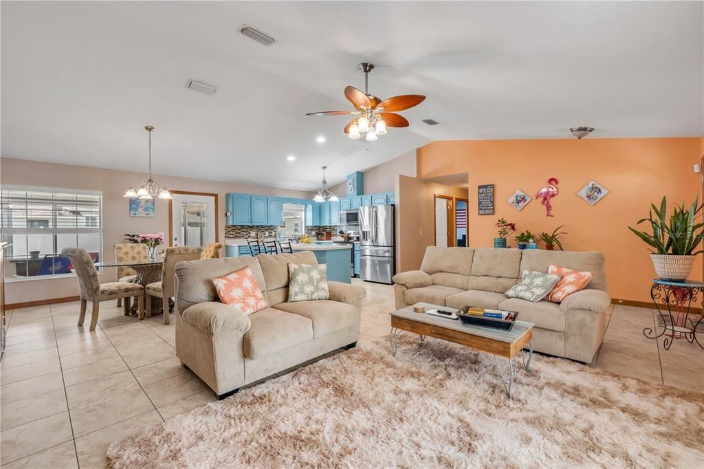 Active With Contract: $440,000 (3 beds, 2 baths, 1741 Square Feet)