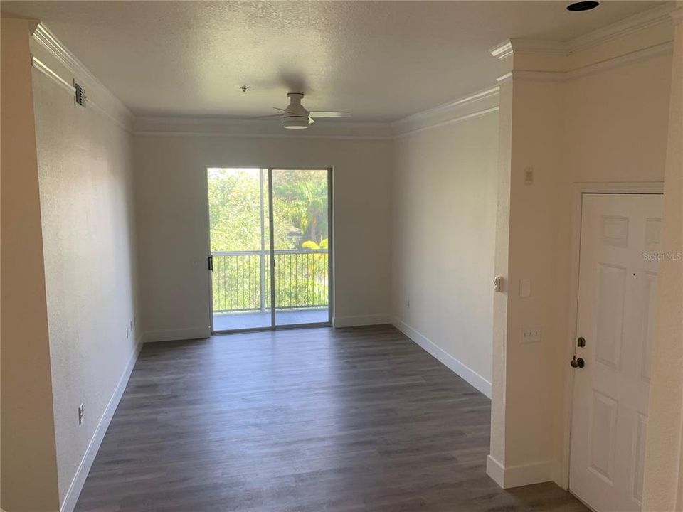 En Venta: $153,000 (1 camas, 1 baños, 843 Pies cuadrados)