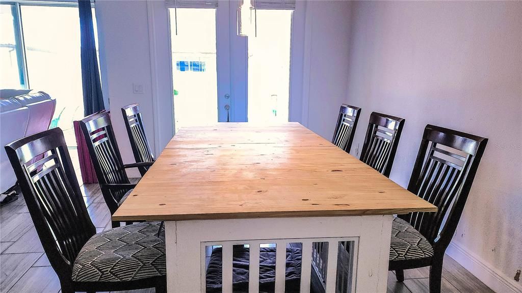 For Rent: $5,500 (4 beds, 3 baths, 3050 Square Feet)