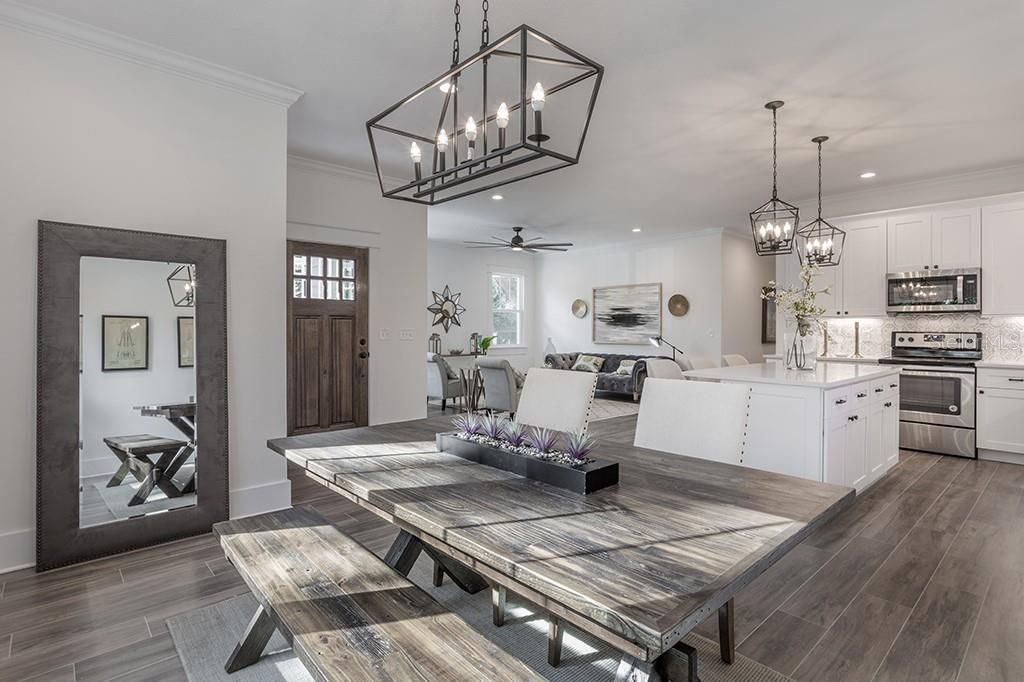 На продажу: $649,999 (3 спален, 2 ванн, 1864 Квадратных фут)