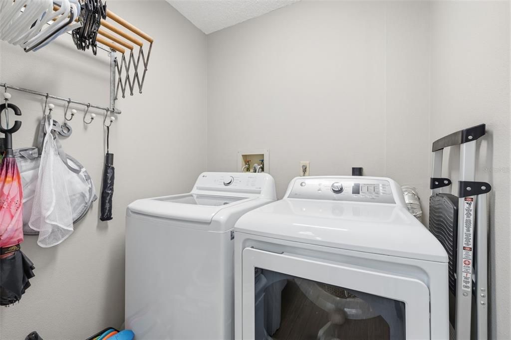 For Sale: $540,000 (3 beds, 2 baths, 1492 Square Feet)