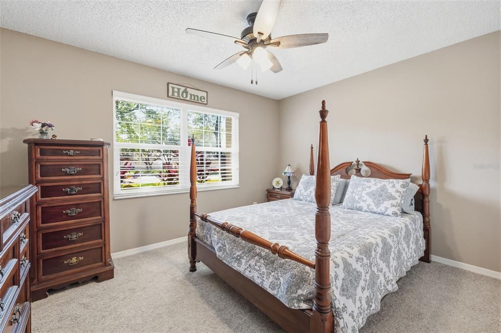 For Sale: $540,000 (3 beds, 2 baths, 1492 Square Feet)