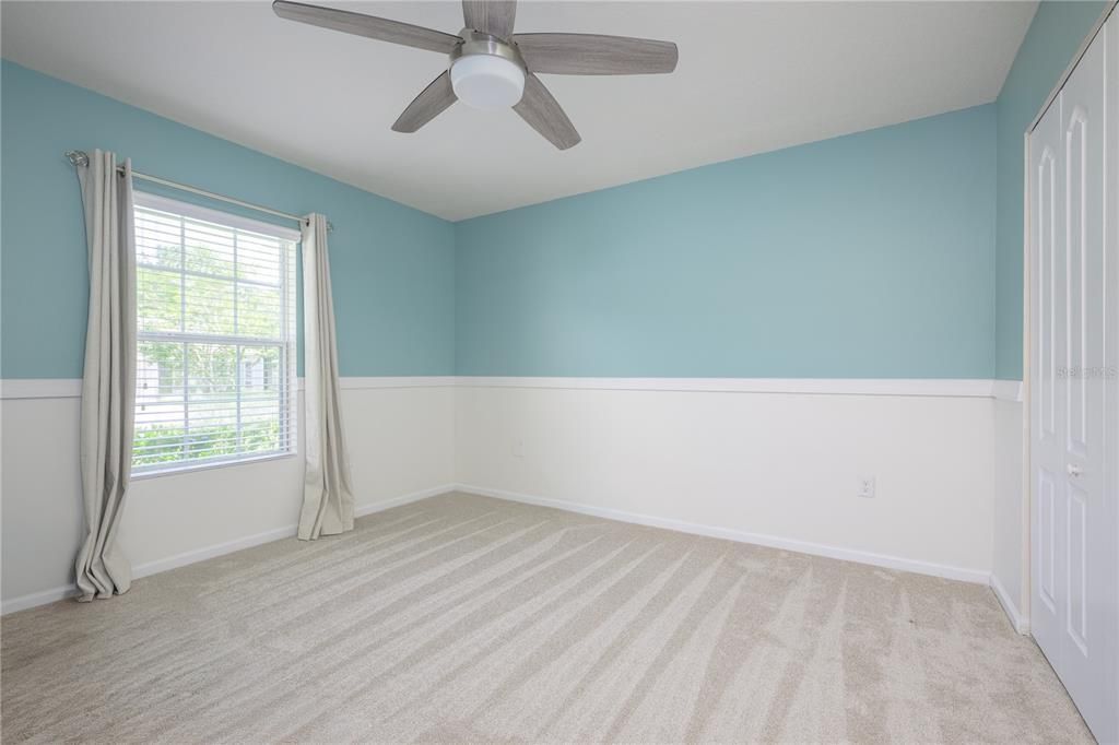 For Rent: $2,100 (3 beds, 2 baths, 1554 Square Feet)