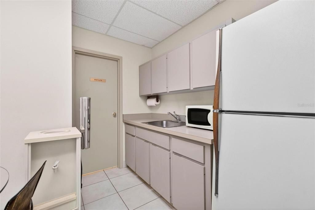 For Sale: $360,000 (0 beds, 0 baths, 1983 Square Feet)