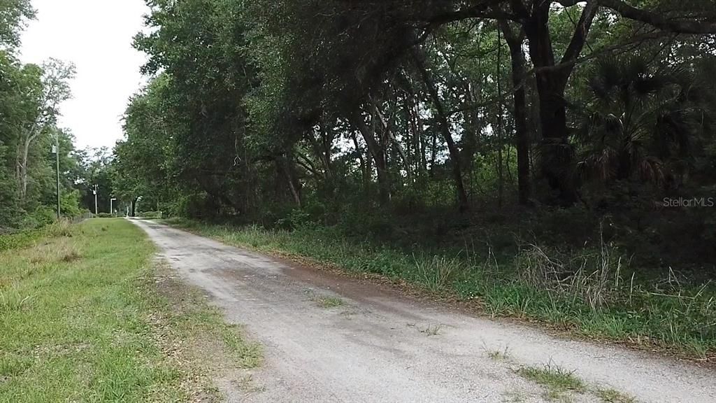 待售: $37,000 (1.00 acres)